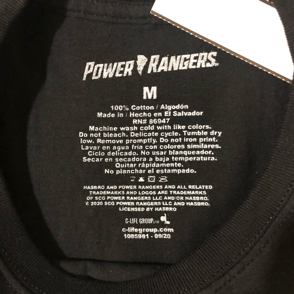 🎉✨💥 Host Pick 🎉✨💥 - NWT Men’s Mighty Morphin Power Rangers Shirt - Picture 2 of 4